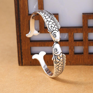 THAI SILVER Kissing Koi 'STRENGTH' Bangle